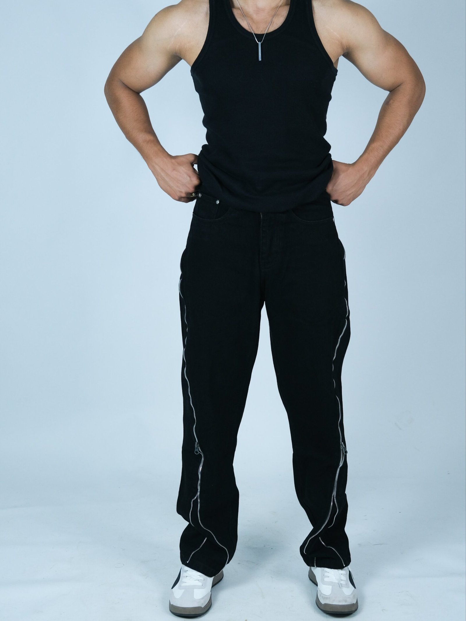 Black Baggy Jeans - Image 4